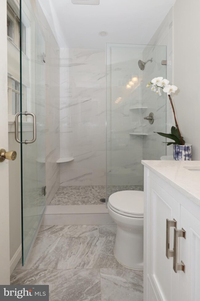 3614 Laurel Leaf Ln, Fairfax, VA 22031 - photo 7