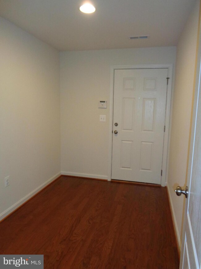 7107 Durrette Rd, Ruther Glen, VA 22546 - photo 2