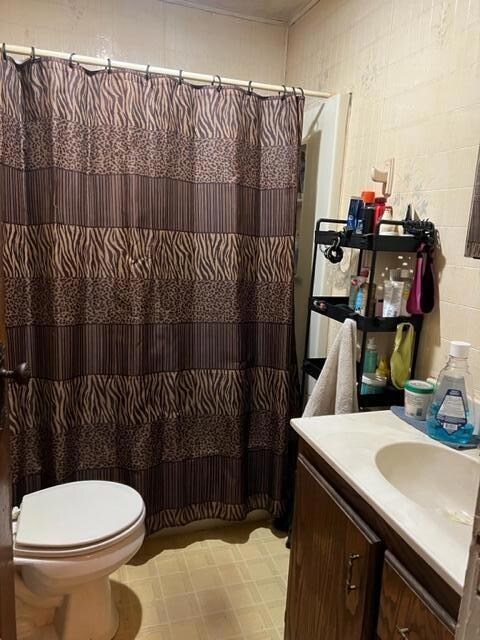 613 Bellefontaine St, Wapakoneta, OH 45895 - photo 7