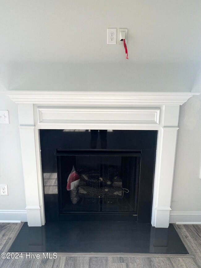 2032 Sharpnose St, New Bern, NC 28562 - photo 7