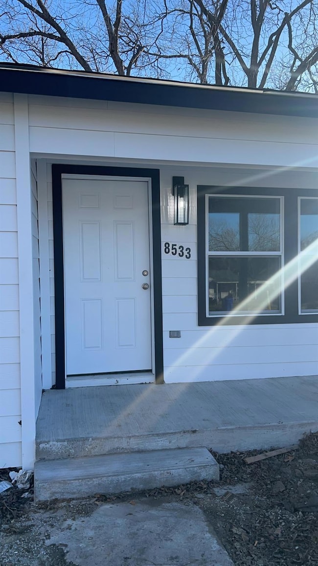 8533 Sussex Ct, Fort Worth, TX 76108 - photo 4