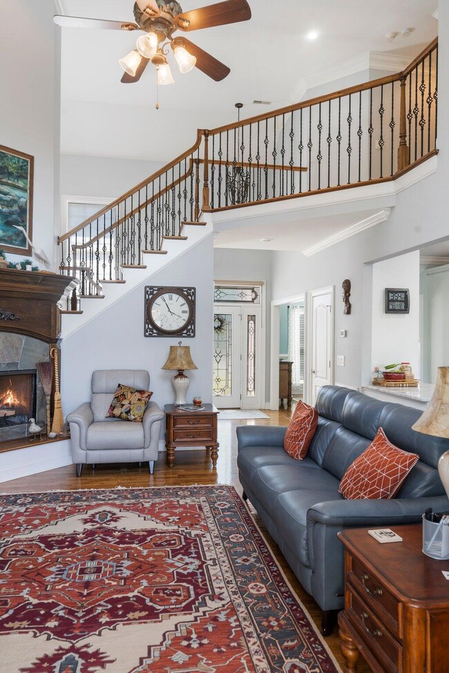 3142 Roundabout Ln, Ooltewah, TN 37363 - photo 3