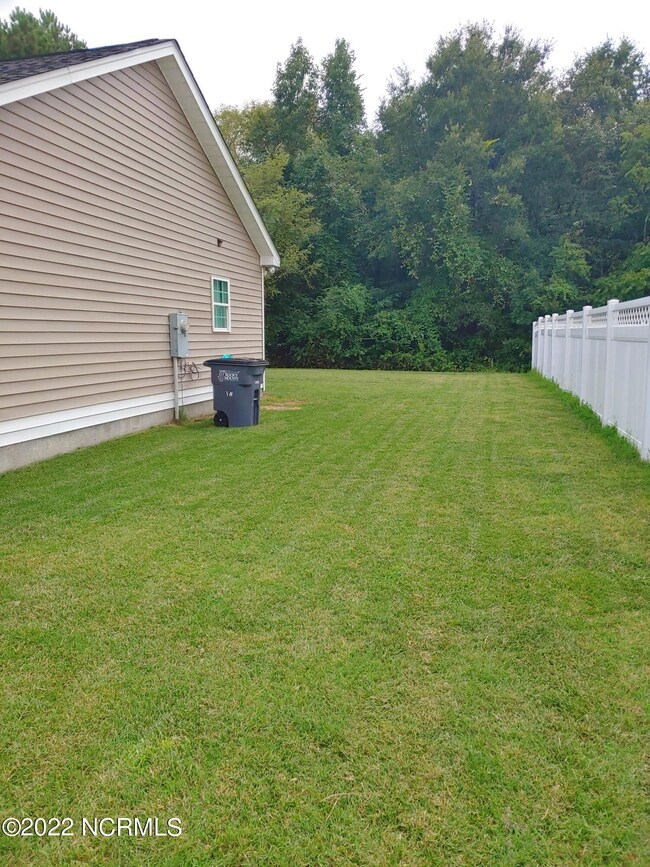 5 - Front Right Corner