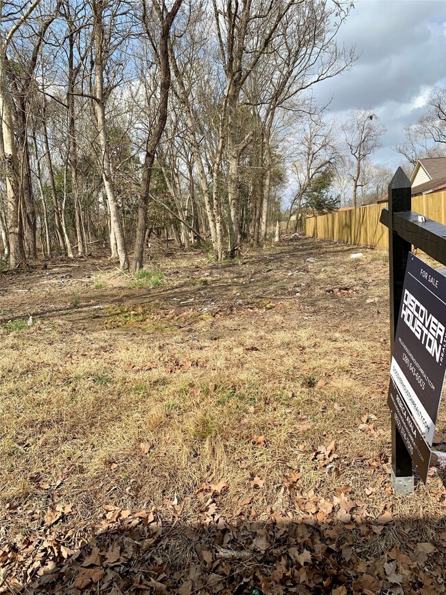 1860 Dollywright Rd, Houston, TX 77088 - photo 6