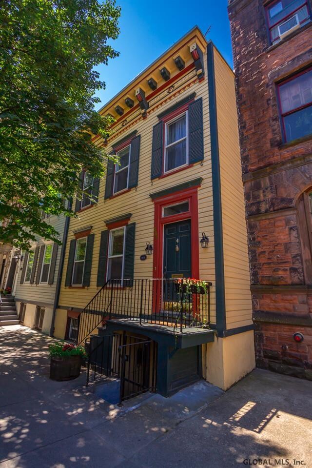 336 State St, Albany, NY 12210 - photo 3