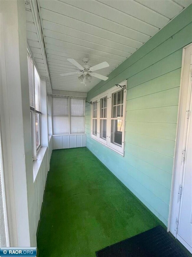 1412 13th Ave E, Hibbing, MN 55746 - photo 3