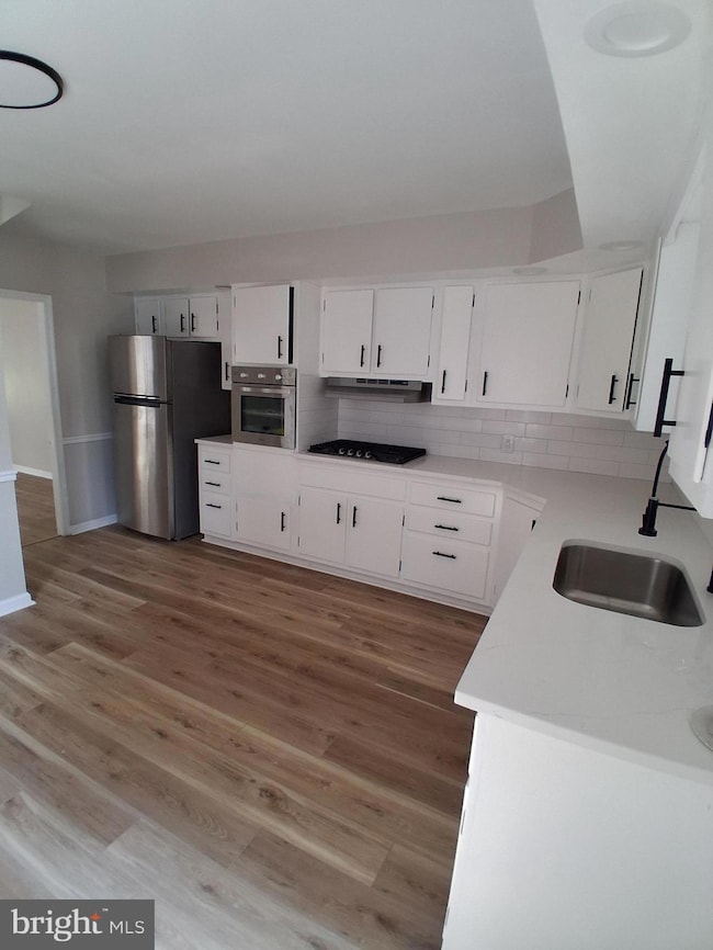 235 W Elm St, Reading, PA 19607 - photo 3