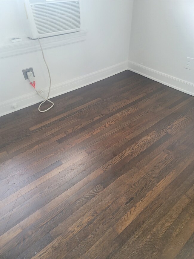 5622 Chartres St unit 2, Houston, TX 77004 - photo 4