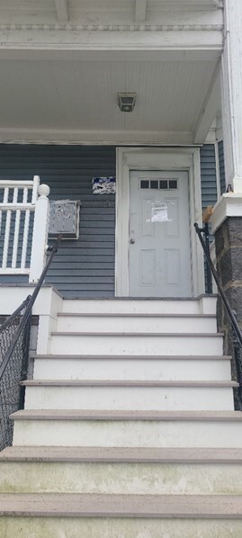 15 Shepton St, Dorchester Center, MA 02124 - photo 2