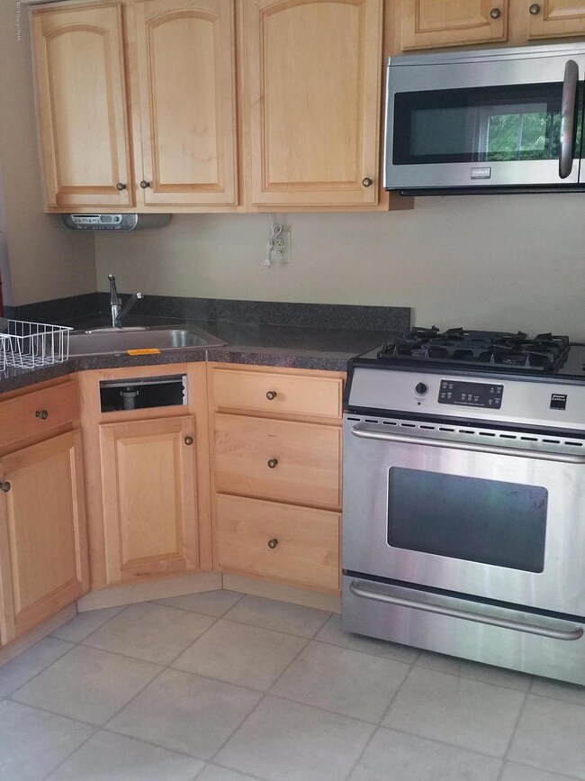 2309 Snapdragon Point, East Stroudsburg, PA 18301 - photo 4