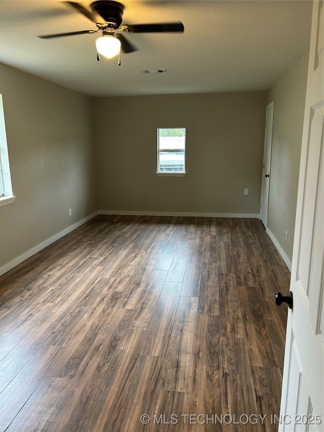 404 NW F St, Stigler, OK 74462 - photo 3