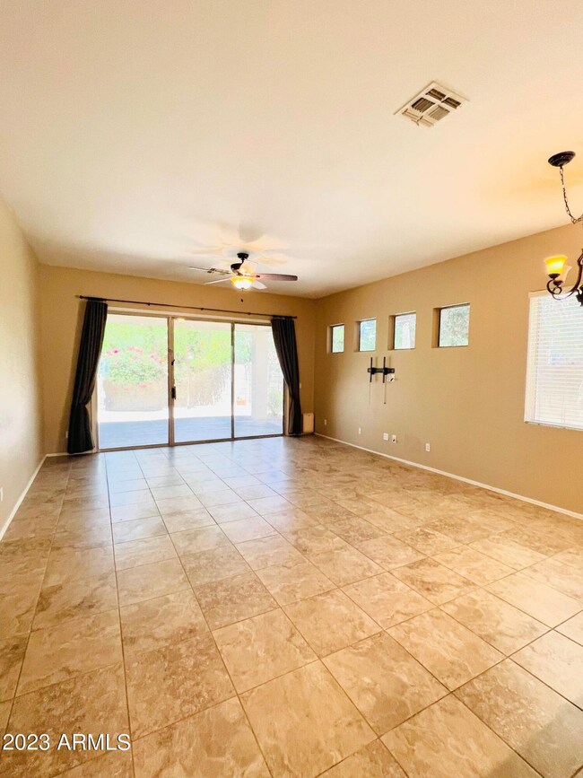 2910 E San Tan St, Chandler, AZ 85225 - photo 5