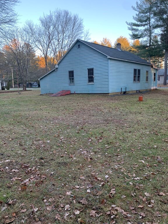 1873 Barre Rd, Gilbertville, MA 01031 - photo 5