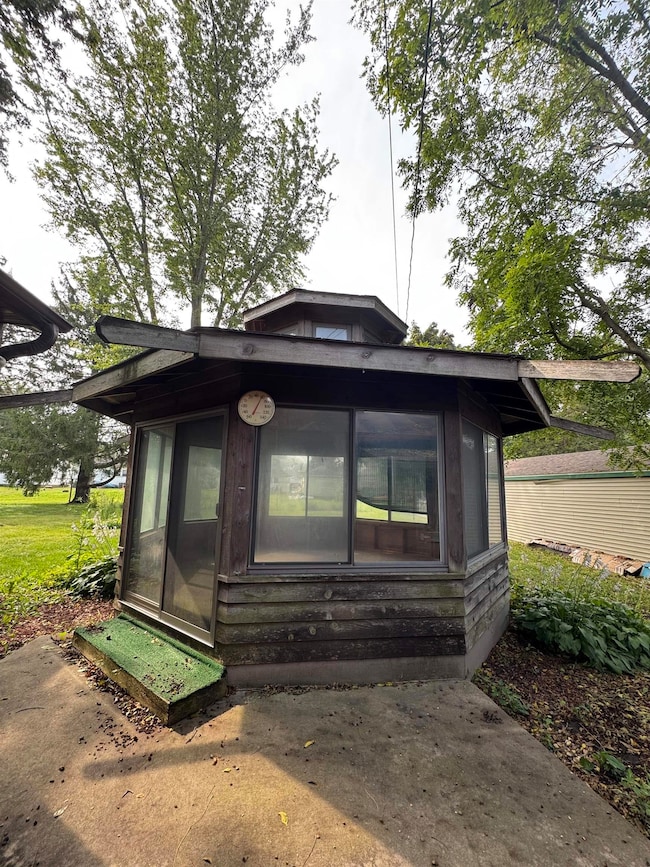 714 9th Ave, Charles City, IA 50616 - photo 4