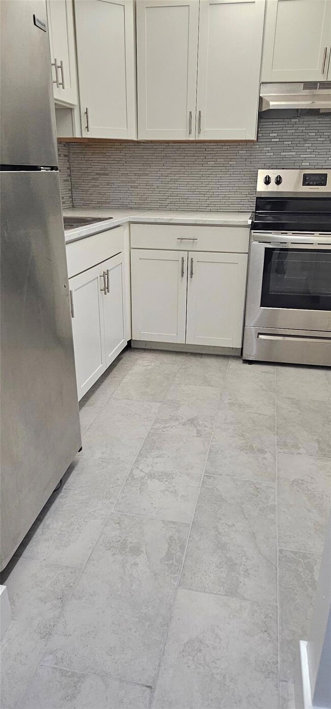 3321 NW 47th Terrace unit 125, Lauderdale Lakes, FL 33319 - photo 4