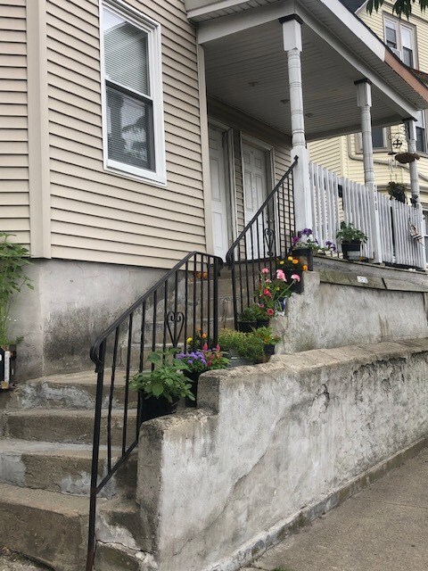 260 Douglas Ave unit 262, Providence, RI 02908 - photo 2