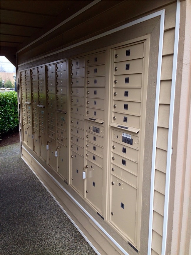 11527 Highway 99 unit E103, Everett, WA 98204 - photo 3