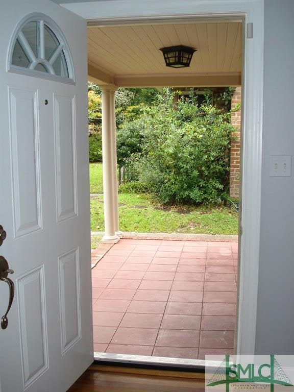 708 Columbus Dr, Savannah, GA 31405 - photo 7