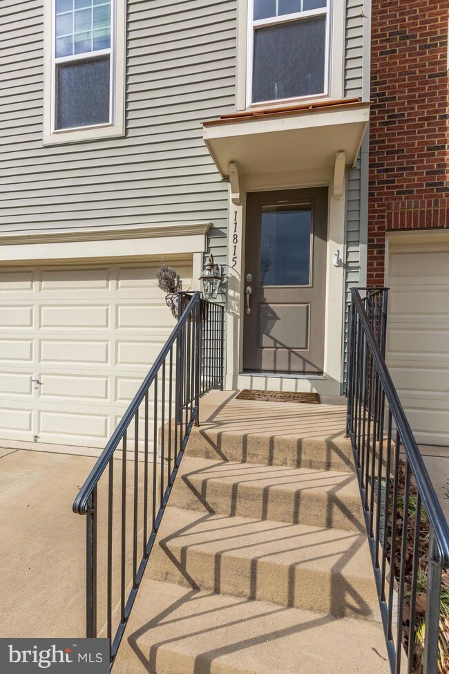 11815 Lake Baldwin Dr, Bristow, VA 20136 - photo 3