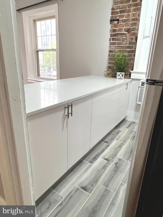 1322 15th St NW unit 22, Washington, DC 20005 - photo 7