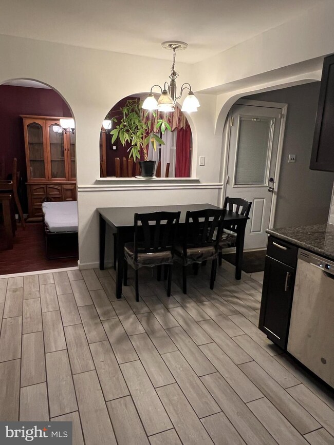 206 Burnam Wood Dr, Mount Laurel, NJ 08054 - photo 6