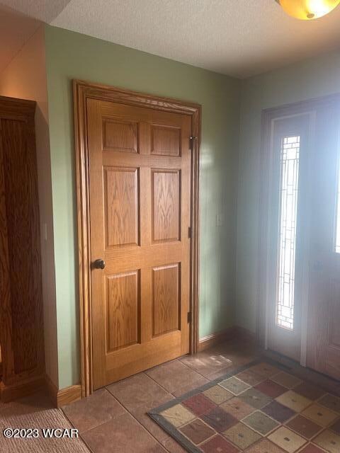 1517 Springfield Ave, Wapakoneta, OH 45895 - photo 7