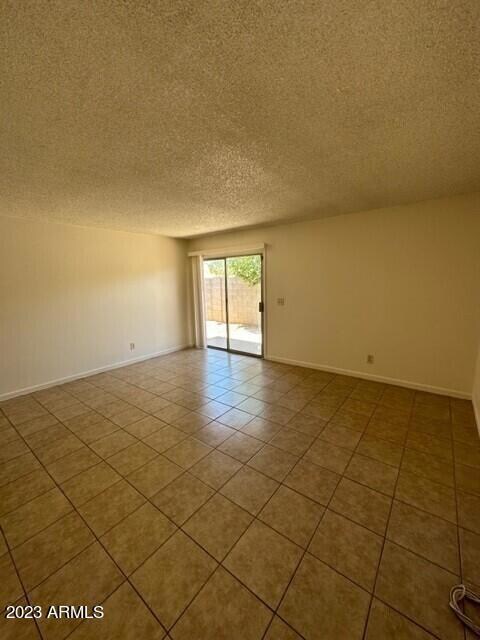2730 E Belleview St unit 7, Phoenix, AZ 85008 - photo 2