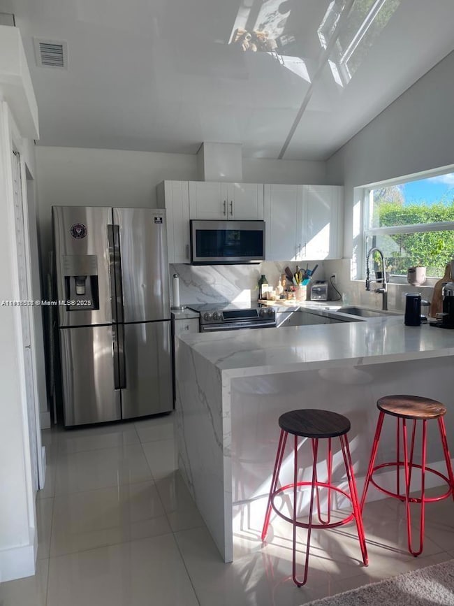 5261 SW 154th Place, Miami, FL 33185 - photo 5