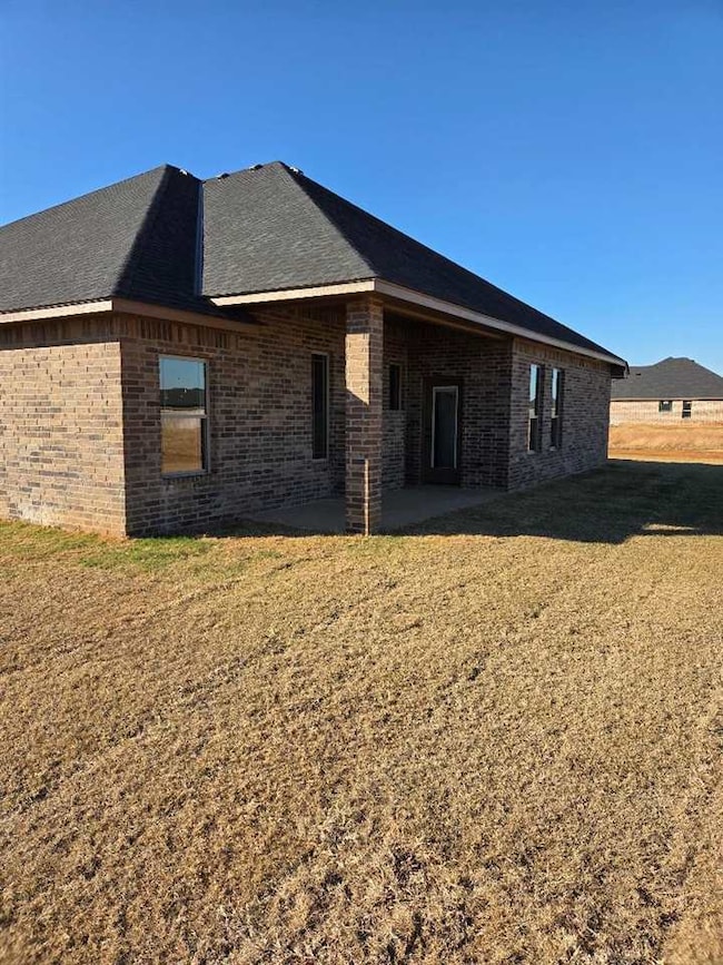 5632 NE Minnow Ln, Elgin, OK 73538 - photo 2