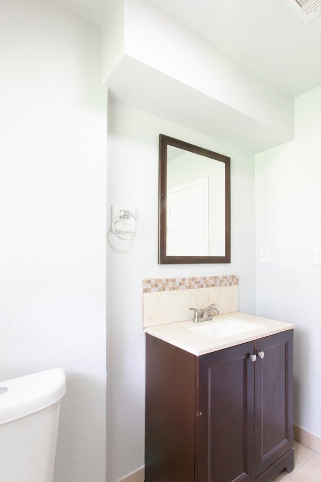 6219 Rietta St, Houston, TX 77016 - photo 6