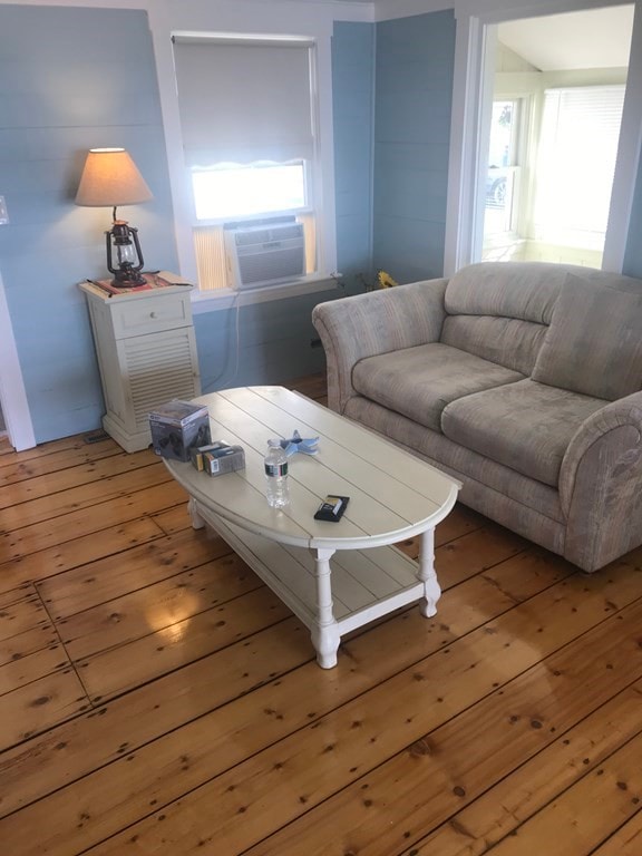 25 Eagle Hill Rd unit Whole, Ipswich, MA 01938 - photo 5