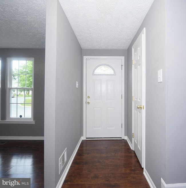 1335 E Spring Meadow Ct, Edgewood, MD 21040 - photo 4