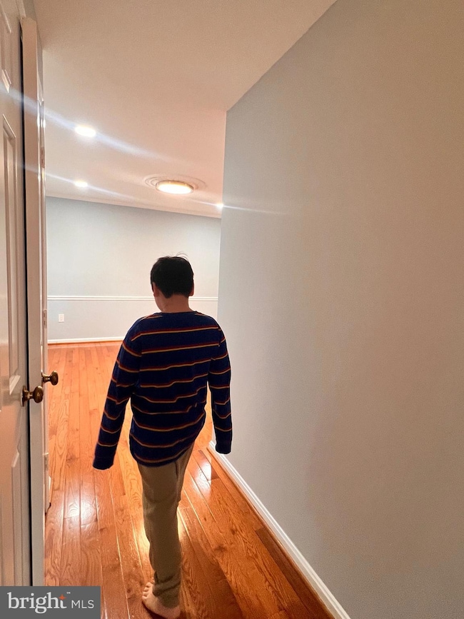 1509 Snughill Ct, Vienna, VA 22182 - photo 2