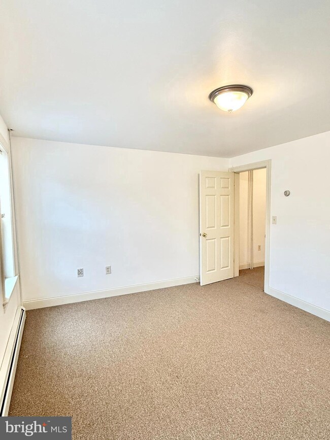 26 N Main St, Spring City, PA 19475 - photo 6