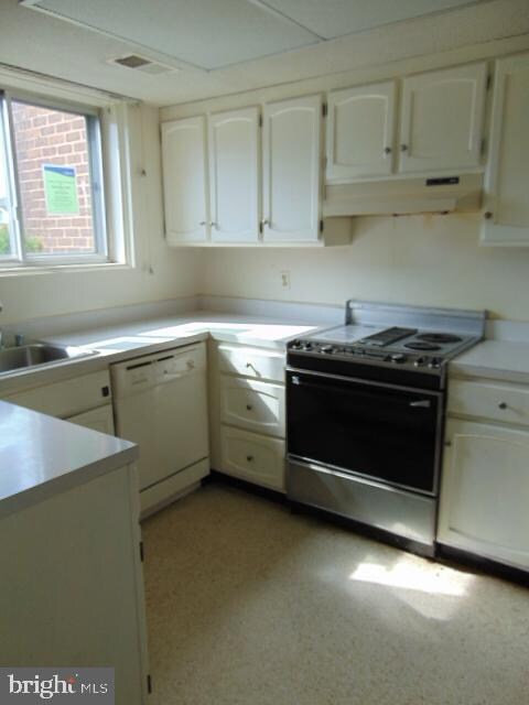 3258 Gleneagles Dr, Silver Spring, MD 20906 - photo 4