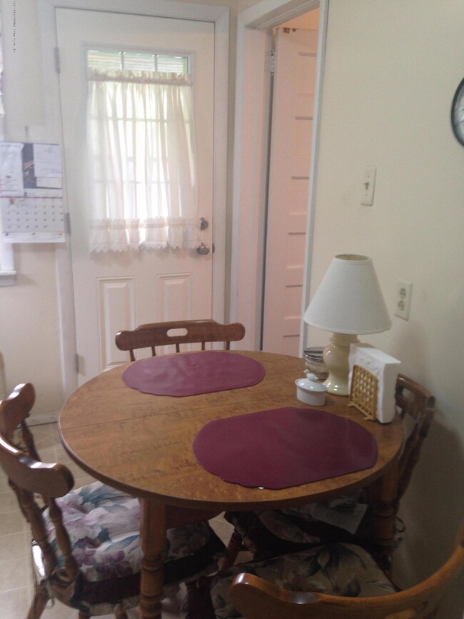 1145 Clove Rd, Staten Island, NY 10301 - photo 6
