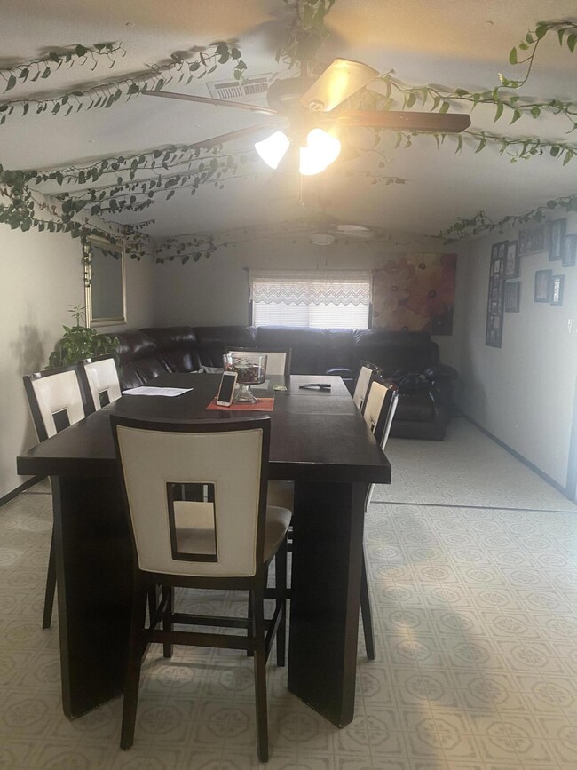 503 Agua Rica, El Paso, TX 79928 - photo 3