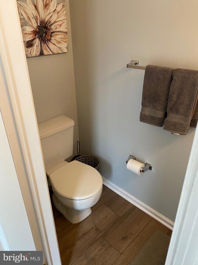 115 Briarcliff Ct, Glen Mills, PA 19342 - photo 5