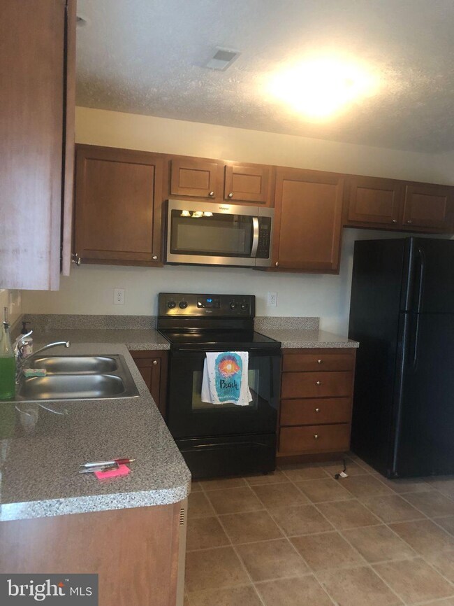 24 Toad Stool Ln, Inwood, WV 25428 - photo 4