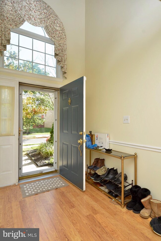 14210 Plum Run Way, Silver Spring, MD 20906 - photo 3