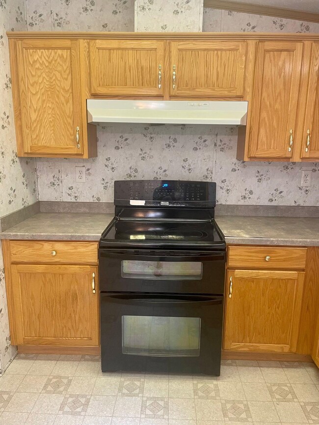 2465 Route 25A, Orford, NH 03777 - photo 5