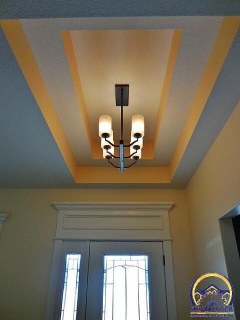 6308 SW 47th Ct, Topeka, KS 66610 - photo 4