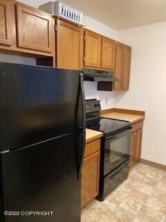 10218 Jamestown Dr unit C, Anchorage, AK 99507 - photo 4