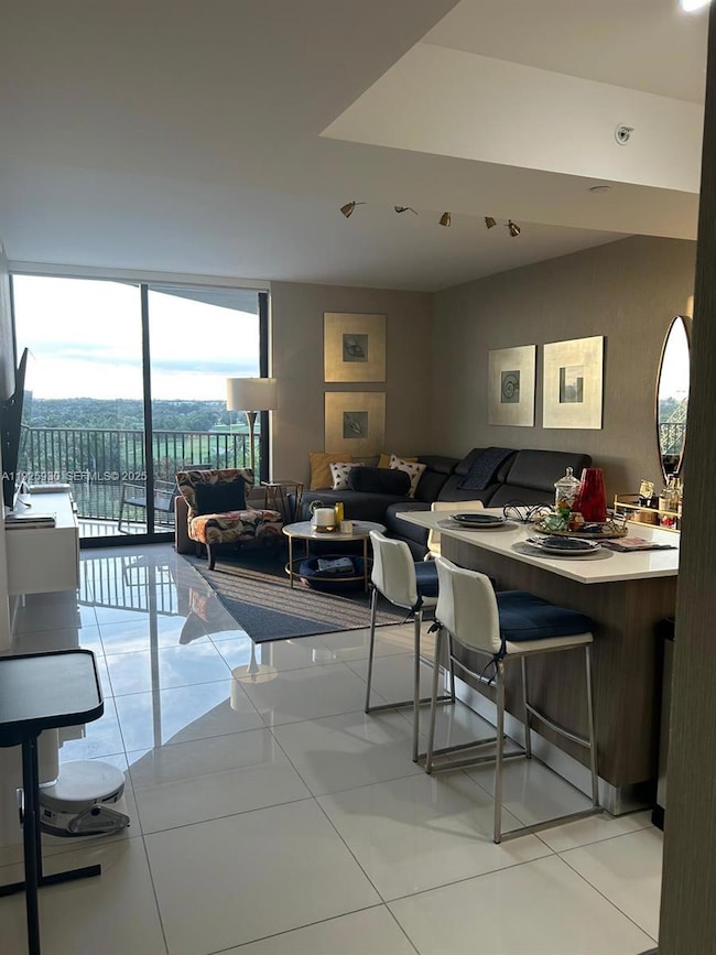 5250 Paseo unit 706, Doral, FL 33166 - photo 6