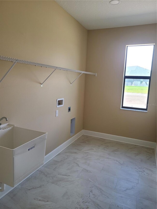 5206 Lake Orta Way, Wimauma, FL 33598 - photo 3