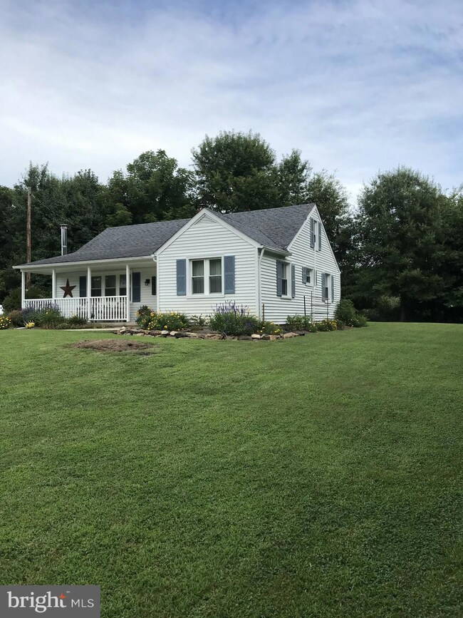 4827 Piney Neck Rd, Rock Hall, MD 21661 - photo 3