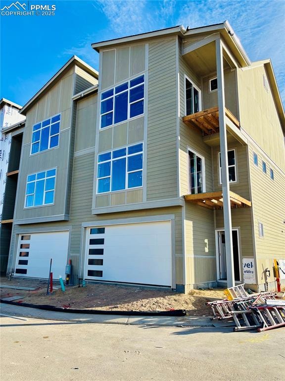 723 Belleza View, Colorado Springs, CO 80907 - photo 2