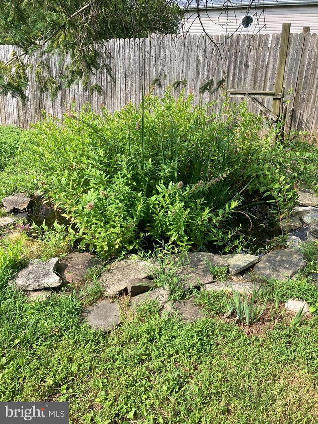 6346 Sykesville Rd, Sykesville, MD 21784 - photo 7