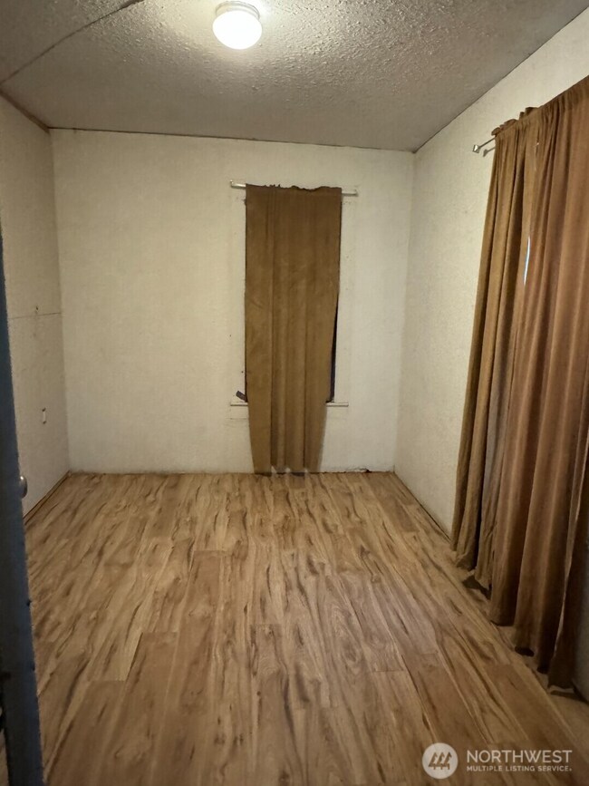 122 W 4th Ave W, Omak, WA 98841 - photo 7