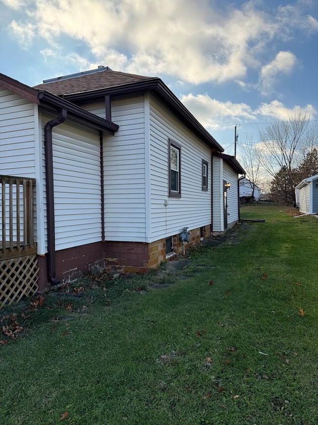 1332 S 28th St, Fort Dodge, IA 50501 - photo 3